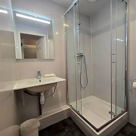 Premiere Classe Paris Nord - Hotel 3*